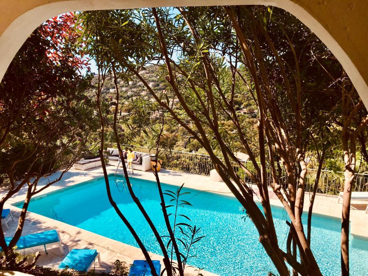 كافالير سور مير Villa Hirondelles 35 المظهر الخارجي الصورة